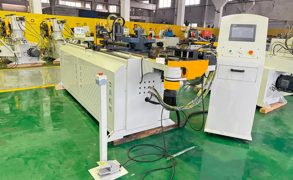 SS-serien helautomatisk CNC-rörbockningsmaskin