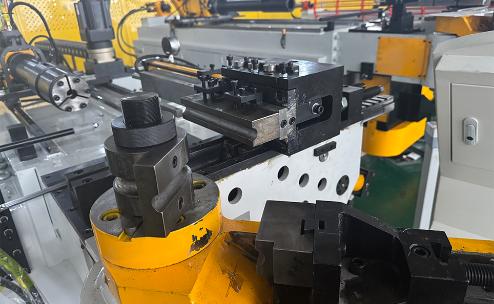CNC S-serien helautomatisk tubbockningsmaskin med valfri simuleringsfunktion