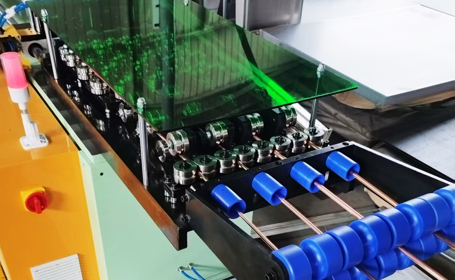 SC-4-1000A Automatisk spånfri skärmaskin för röruträtning
