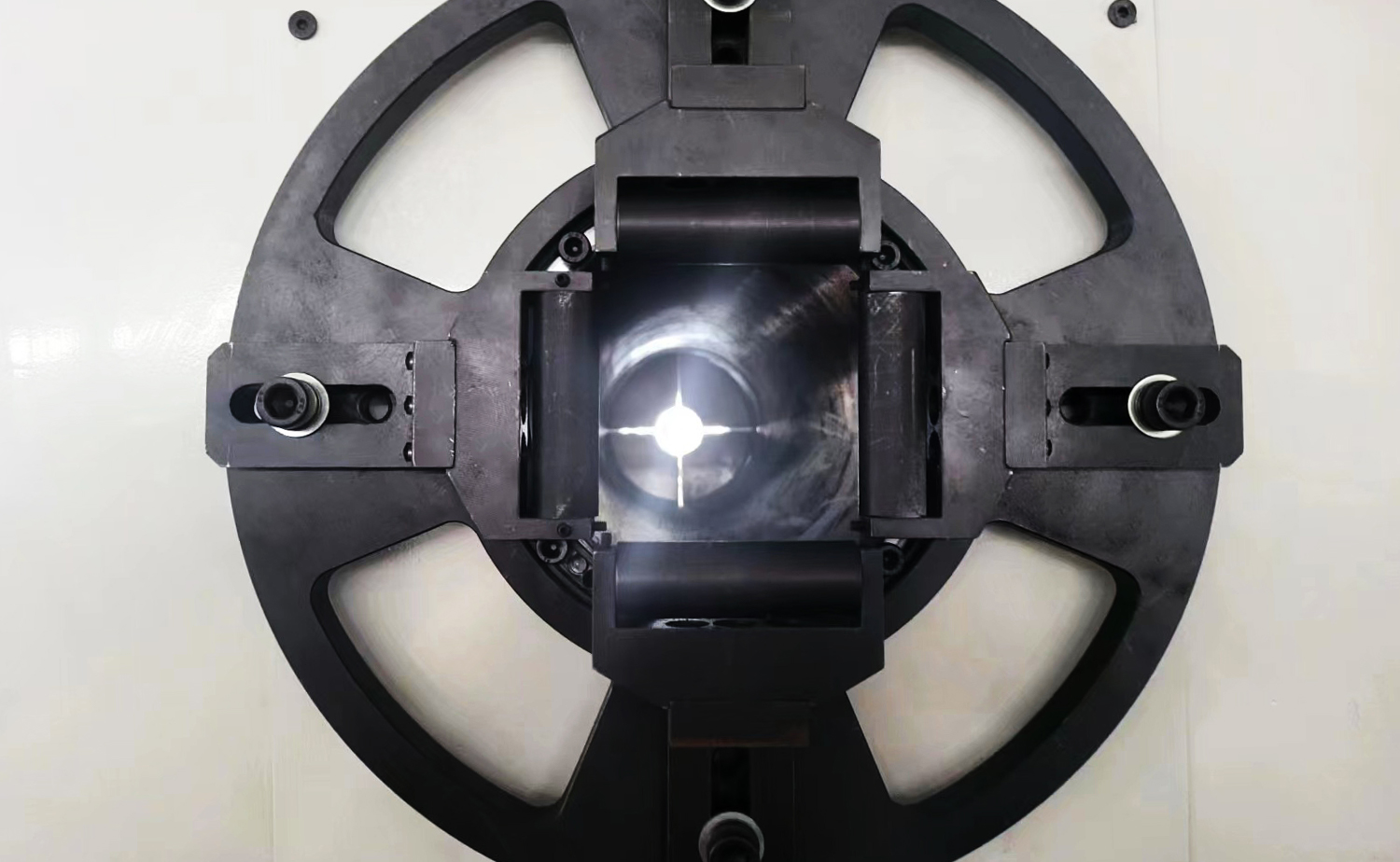 MCJG120 3D laserrörskärmaskin