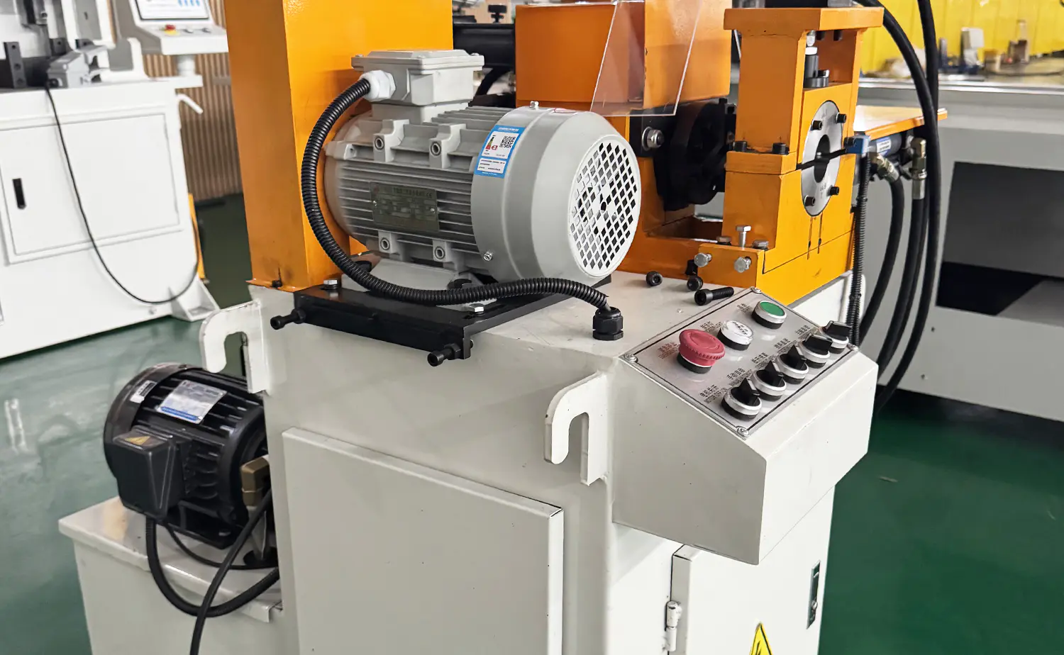 EF PV1-serien hydraulisk halvautomatisk avfasningsmaskin för rör